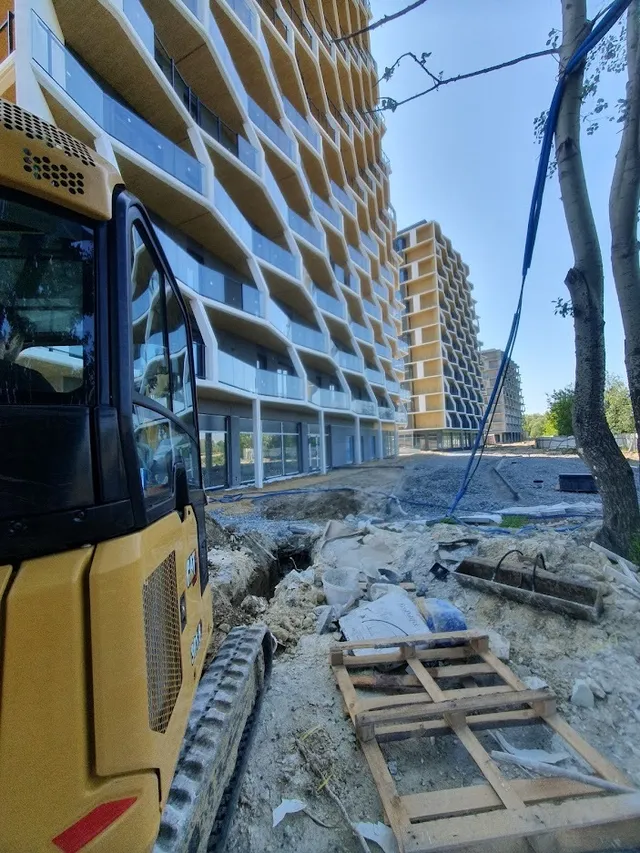Prace przy infrastrukturze nowej inwestycji mieszkaniowej — zdjęcie z materiałów Citynet